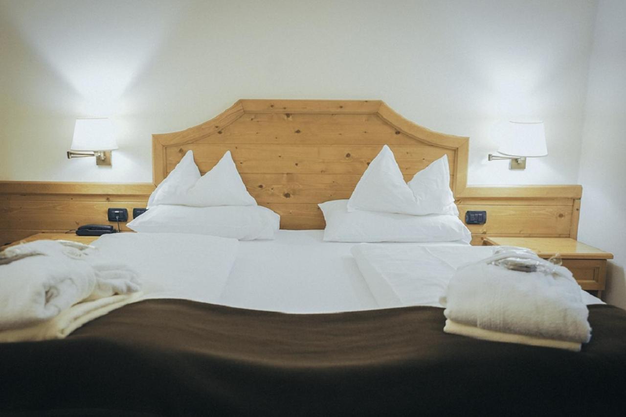 Hotel Al Parco Моена Екстер'єр фото