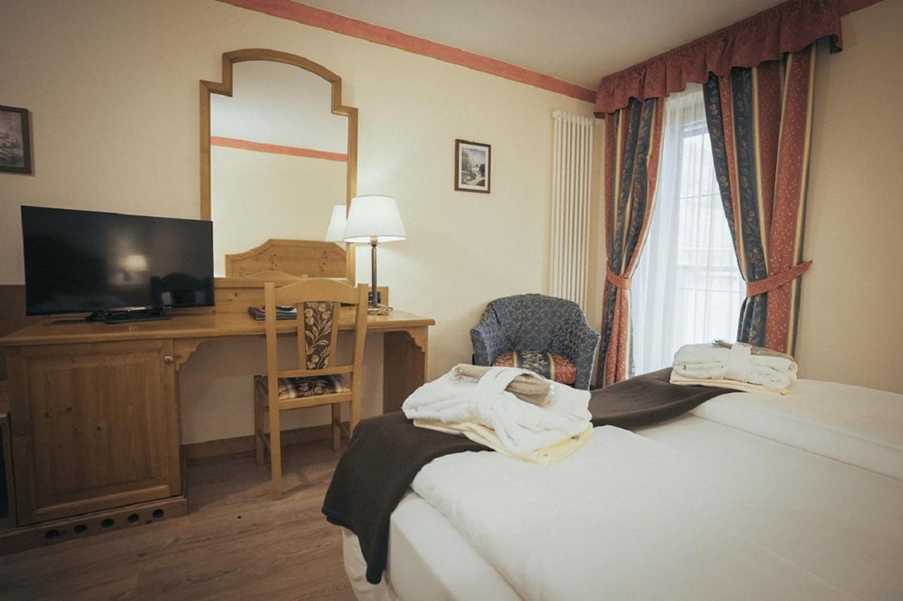 Hotel Al Parco Моена Екстер'єр фото