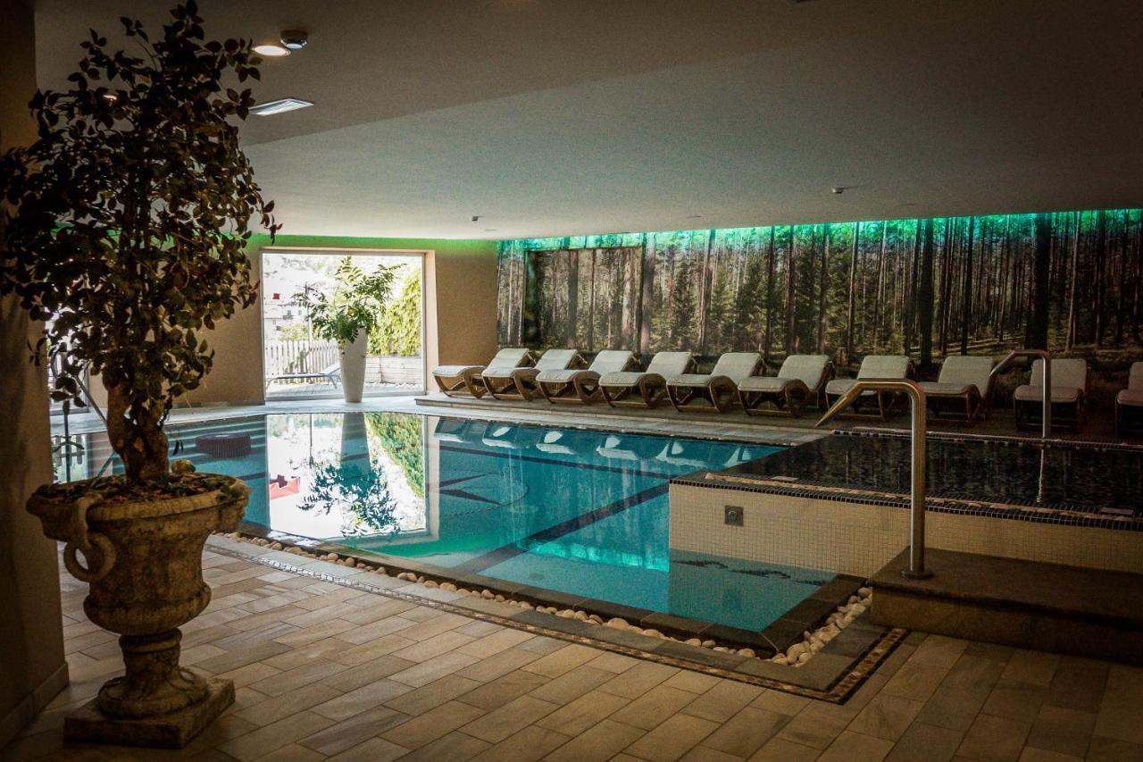 Hotel Al Parco Моена Екстер'єр фото