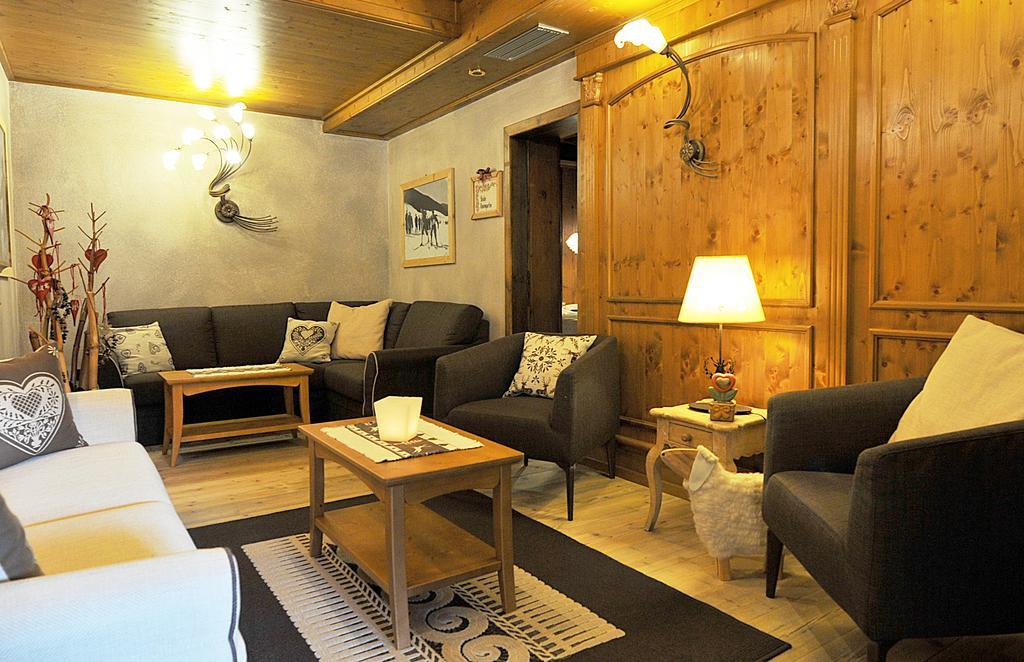 Hotel Al Parco Моена Екстер'єр фото